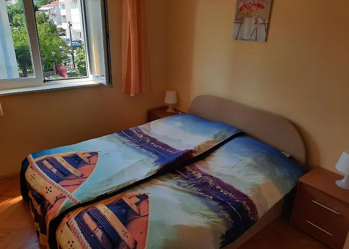 Apartment Sea View Nona