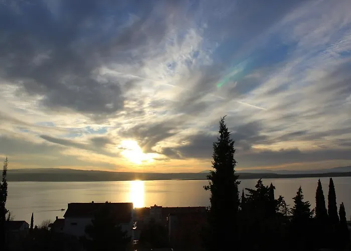 Sea View Nona