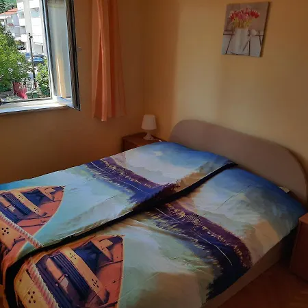 Apartment Sea View Nona