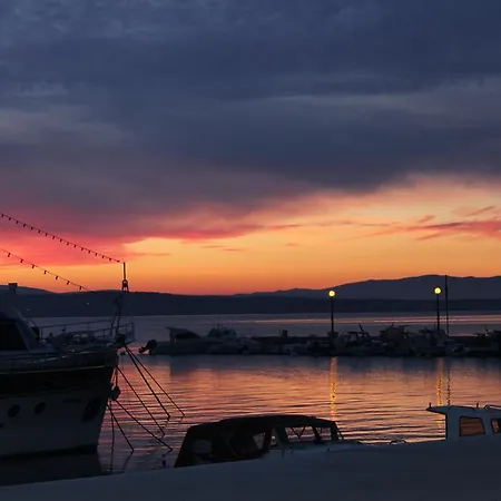 Sea View Nona * Цриквеница
