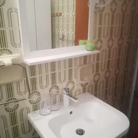 Sea View Nona * Цриквеница