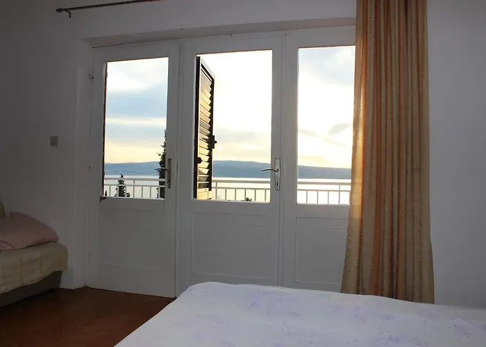 Sea View Nona *