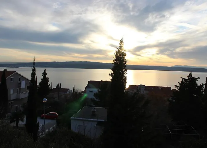 Sea View Nona *